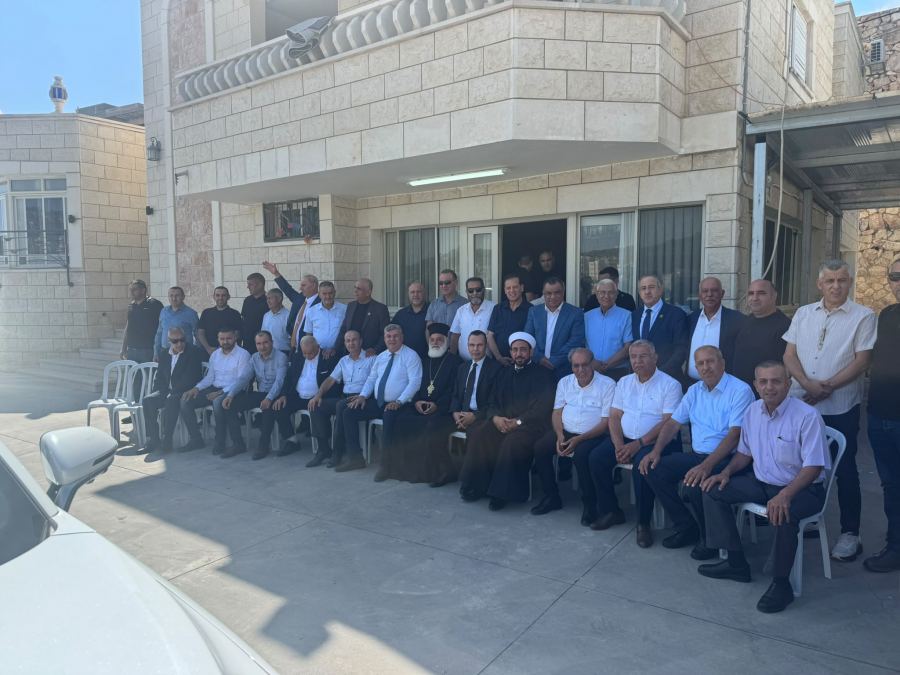 وفد من الشخصيات يهنئ الأستاذ توفيق سليمان بمناسبة توليه رئاسة مجلس المشهد المحلي